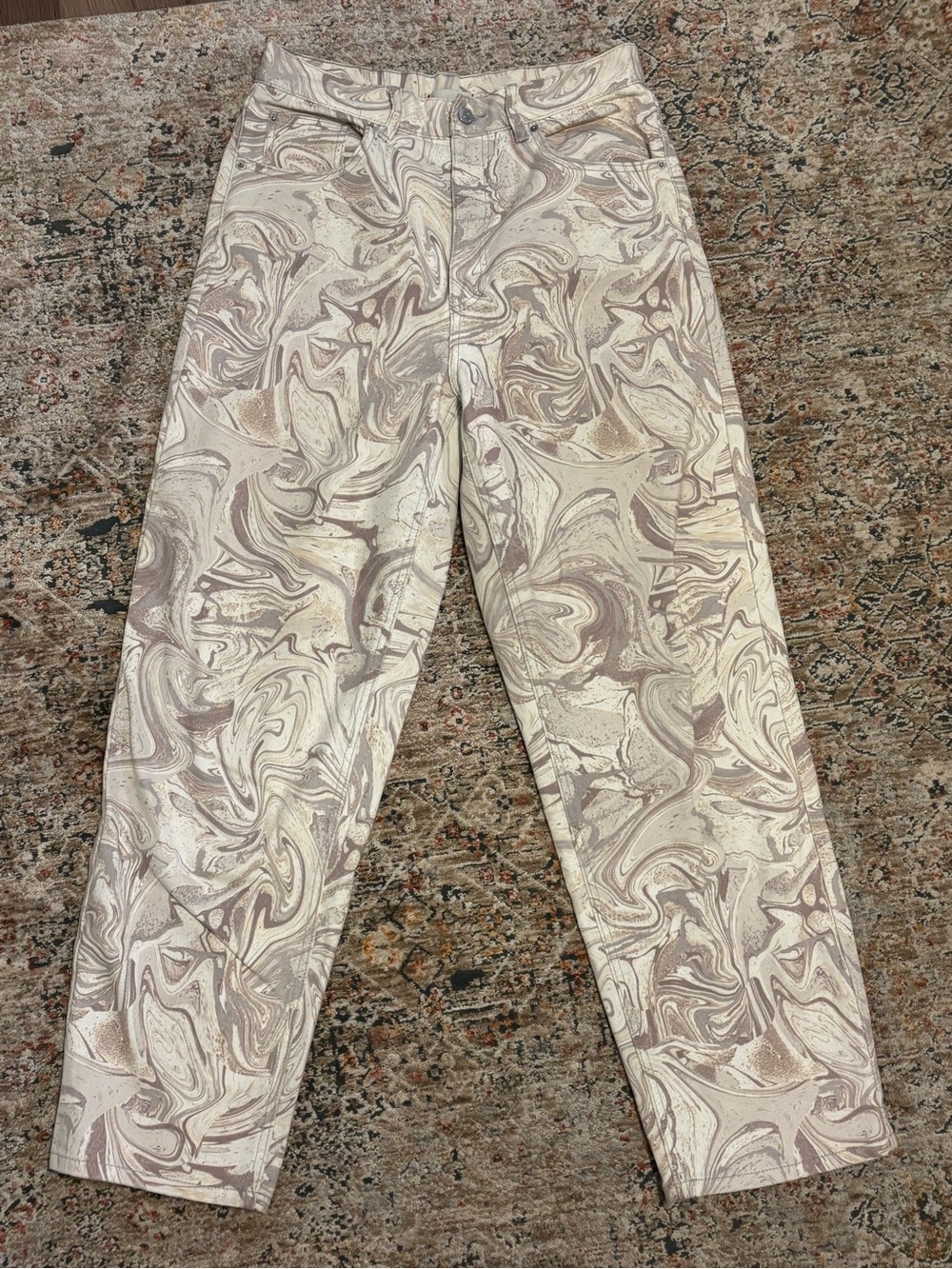 Urban Outfitters - Women’s Swirl Print Straight-Leg Pants in Cream and Brown